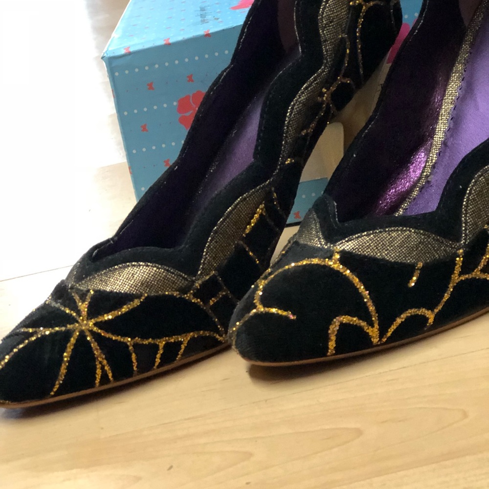 Poetic Licence ,velvet shoes size 39